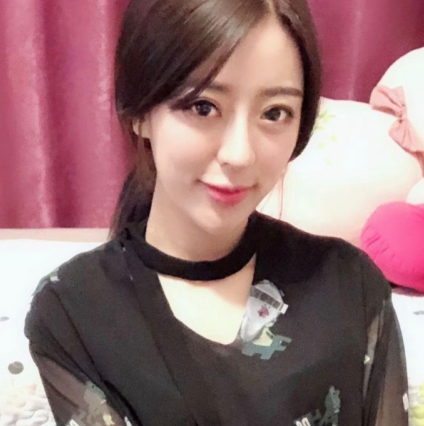 金诗媛全系列图：沧州美女泄密影，250m高清，百度盘限时转载搬运