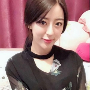 金诗媛全系列图：沧州美女泄密影，250m高清，百度盘限时转载搬运