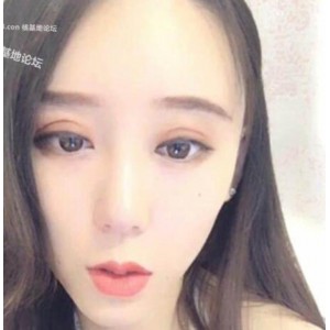 虎牙女主播艾薇儿baby下水合集：火辣诱惑，尽在此处！