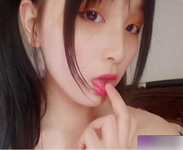 鱼儿酱的可爱美少女作品小合集，让你欲罢不能！