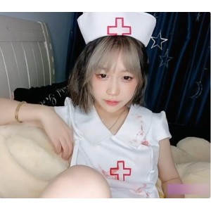 奇妙独家！清纯系短发萌妹子米拉独家私房视频
