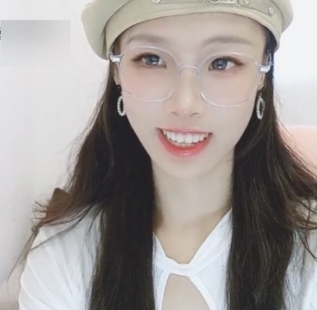 极致奇妙!自行打包42v-35Gcheng+ren+shi+pin合集,SP站Swag_SASA精彩资源,百度云分享