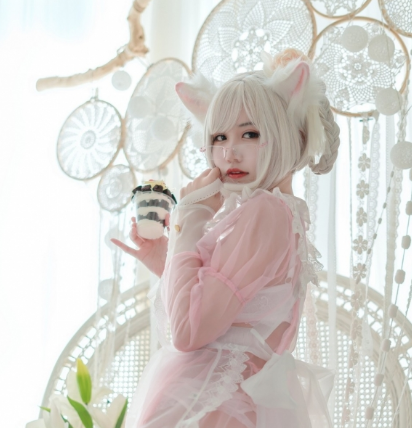 《网红动漫博主小仓千代w的私密写真曝光!让你欲罢不能的cheng+ren+shi+pin!》