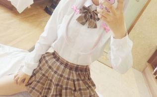 汉服邻座怪阿松
