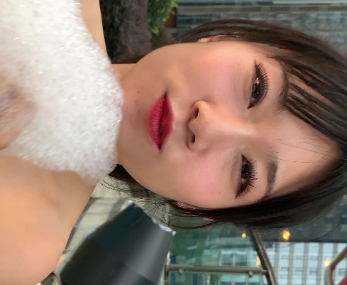 盛夏红色比基尼视频,丰满翘臀美腿,3V高清,7.62G大容量,百度云下载