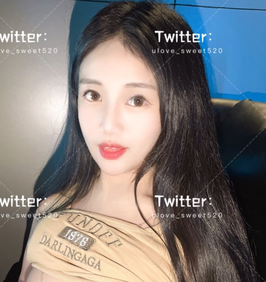 精选女神私拍展示，大罩杯丰臀精选推主互动
