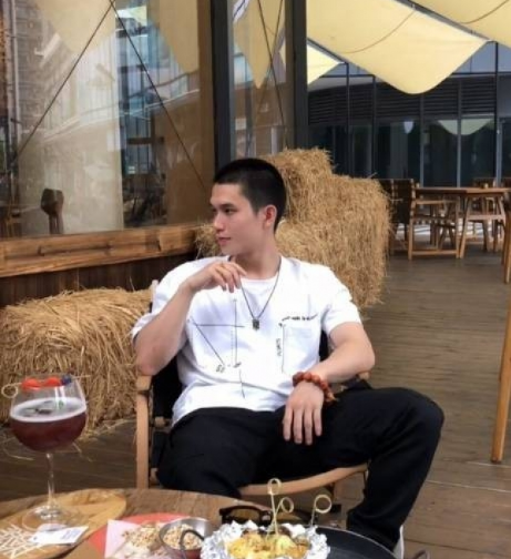 抖音男网红Mack为女粉丝带来健美宠幸