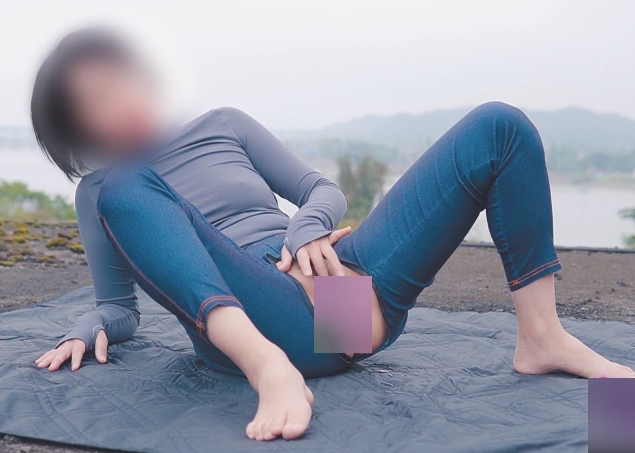 转载搬运的牛仔裤:户外野外互动,无屏障内释,适合妻子和少妇,百度盘资源