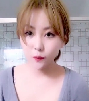 标题黄色短发小姐姐1v百度云下载细节黄色短发小姐姐1v视频百度云下载,文件大小459.81MB