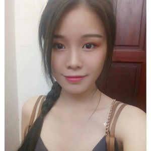 私拍美女展示真实漂亮身材，百度云分享视频图片