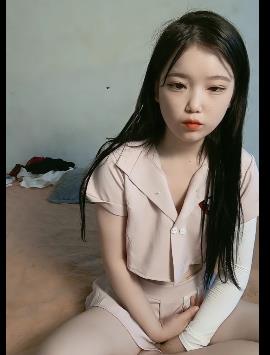 呆萌可爱的小妹1V3G