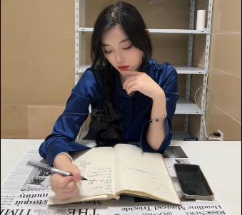 美女秀人网大长腿白嫩套路婊补课