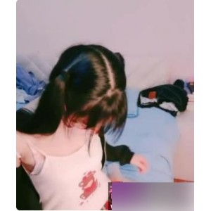推特上的双马尾妹子的涂鸦作品