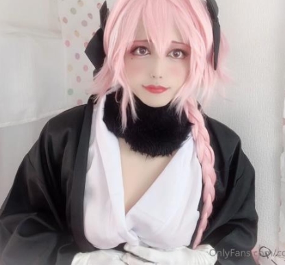 只有fans的日本伪娘cosermomo的小合集22V10G