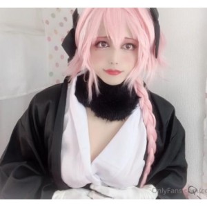 只有fans的日本伪娘cosermomo的小合集22V10G