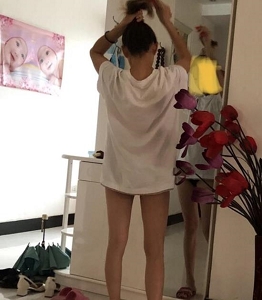 超火的挑战伦理的真实记录:妈妈乱L,1个月多的全程记录,最终内社成功的绝版完整合集,20V-1.3G
