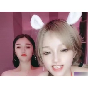 姐妹花的西域少数民族直播作品