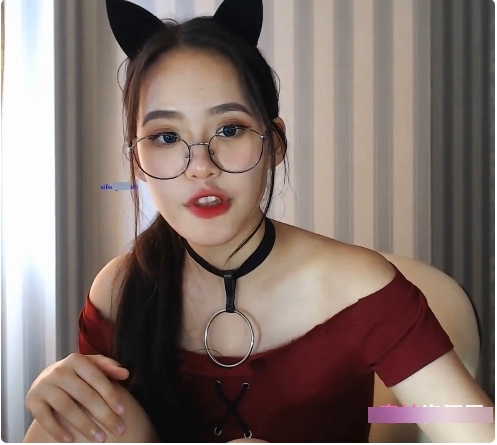 东南亚美女高颜值清纯可人超敏感