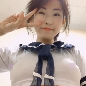 田筱惠:清新性感的大美女,展示迷人身材和颜值的作品小合集