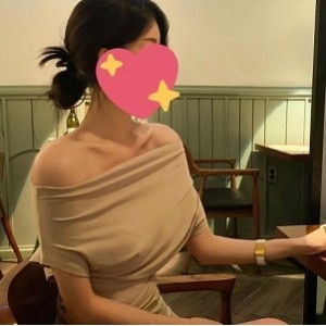 某航空推出的奇妙独家日常私拍产品