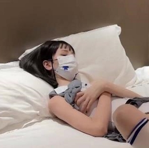 冉冉学姐：扣扣传媒网红女神