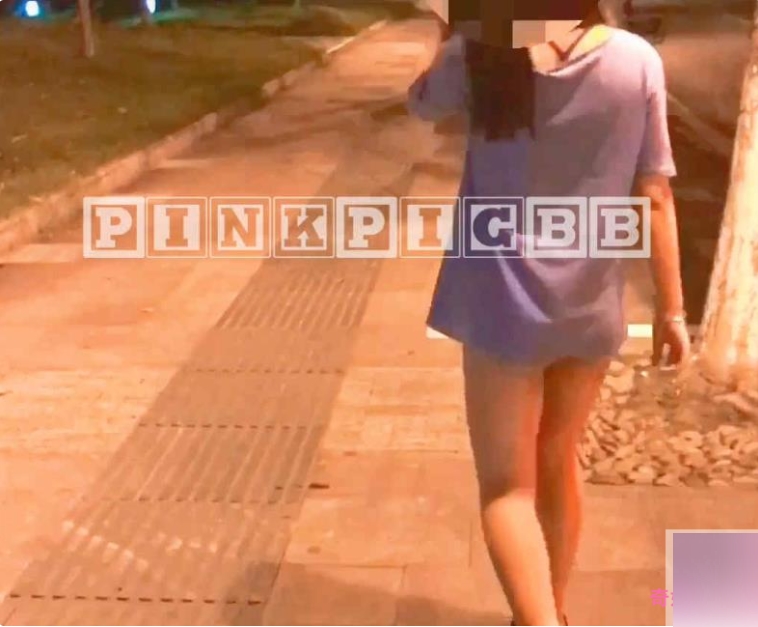荒野求生主播萍萍pinkpigbb的室外合集
