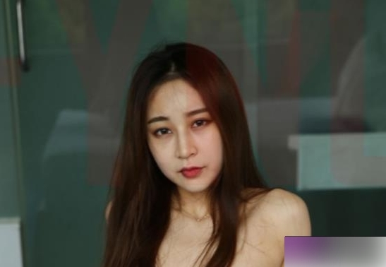 乔依琳知名模特写真合集