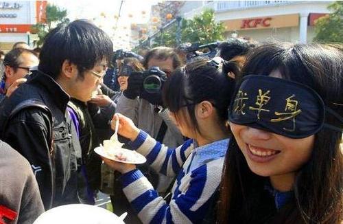 光棍危机:亚洲男性人口过剩带来的安全启示