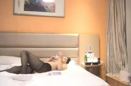 独家秘籍：已婚少女健身教练的二三事揭秘！