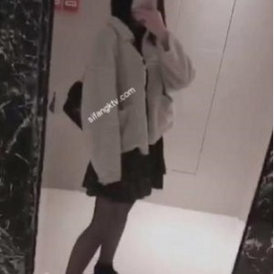 网红推特婊，打P自娱自乐，尽享plas酱的反差魅力