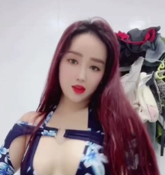 独家福利百度云限时合集!Onlyfans超火网红uyenbetty2021最新2v1.2g视频,不容错过!