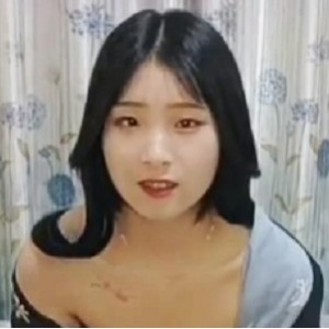 《人气主播七七樱子展示合集，绝对不能错过！》