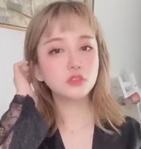 限时抖音网红周大萌精品合集尺度火爆,抢购热度不减!