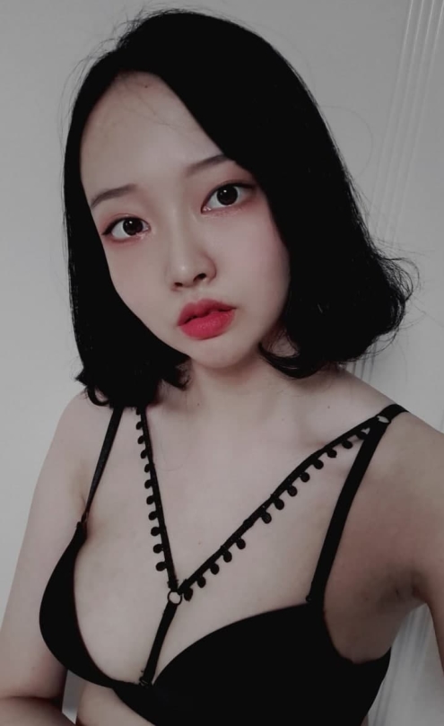 韩国美女自拍福利，百度盘限时独家放送！