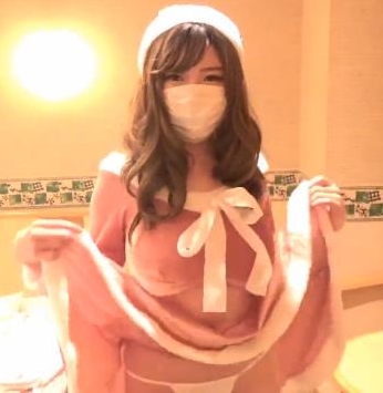 罩杯大罩杯美女早希ちゃん最新合集!FC2与fantia独家发布,超高清画质,43V超大容量,7.5G精彩内容!