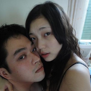 《夫妻自拍,纯天然胶原蛋白美女,日常记录打粑粑》