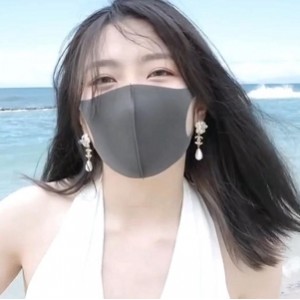 夏日回忆：HONGKONGDOLL玩偶姐姐的夏威夷特辑