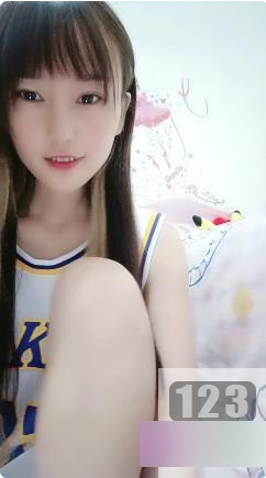 快手人气主播的私拍大合集，满足你的吃货心！