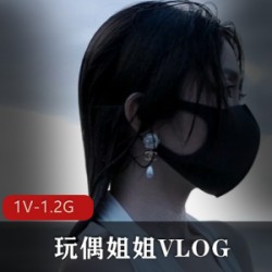 夏日回忆的玩偶姐姐在夏威夷的VLOG中展示了HONGKONGDOLL的NFT,炒币达到了2亿,并在P站上展示了自己的网站。