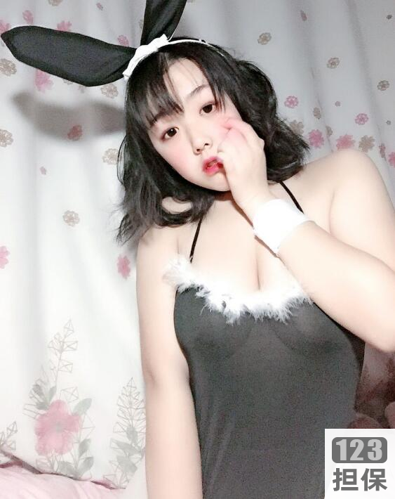 -neo奶酪-香草少女-你的学姐-黑袜-护士服装-蓝色连衣裙-连体袜-吸口酸奶-线下约-睡衣-自我娱乐-渔网-白色航航家-脸部特写-红色运动服-死库水-双马尾-肥、大-瘦脸瘦身