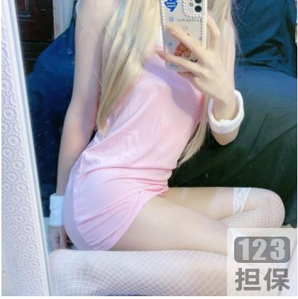 微博樱狸子美少女社交关注资源7套8.7G青纯校园大马尾丰满胸脯熟女型青纯性感学生摄影师镜头直男福利商业写真微博美少女樱狸子校园写真集,青纯校园风格,丰满大马尾吸睛胸脯,直男福利,社交平台火热资源。