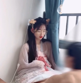 不见星空:经典版剪辑,精彩镜头,服装展示,男朋友亲密动作,马桶镜子
