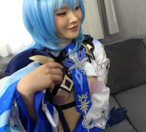 岛国COS《原神》优菈精美服装,长相身材相似漂亮,视频照片大小