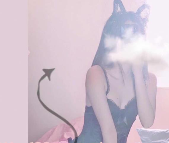清纯女神高颜值的高中生直播,粉丝资源下载与欣赏