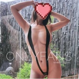 荒木薇：火爆摄影模特的Onlyfans帐号，结婚后复出的作品令人惊艳