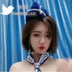 快手网红唯唯的19万粉丝社保大罩杯商品
