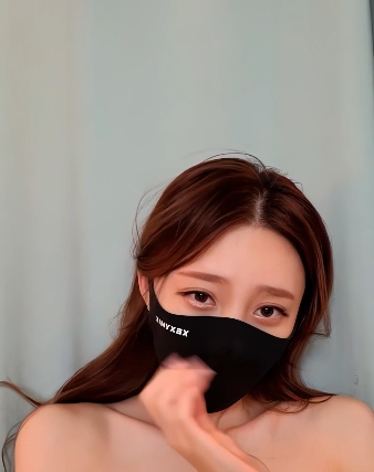 BJ_likecho的韩国风格热舞视频:创意简单的羞羞舞蹈