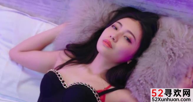 PureBeauty:职业摄影师拍摄的夏暮光小姐姐写真,展现性感女人味JVID:红苹果身材的女特工,在奈斯模特的视频和照片中展现出来大小:夏暮光小姐姐的写真作品,体现了她的身材优势