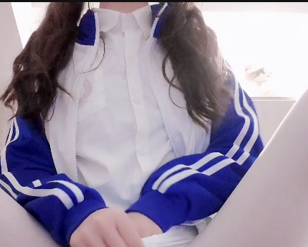 安奈嫩妹白丝