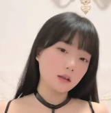 邻家女神的美妙境界:疯狂兴奋的幼齿道具在神秘处出水(百度盘)